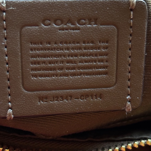 Coach small crossbody/shoulder bag - Picture 4 of 5